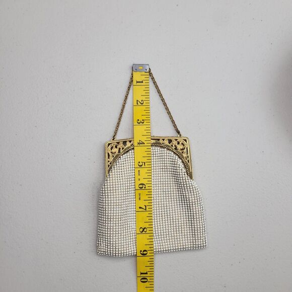 Whiting & Davis White Enameled Mesh Bag Vintage 50's Gold Metal Frame Chain USA - Picture 3 of 16